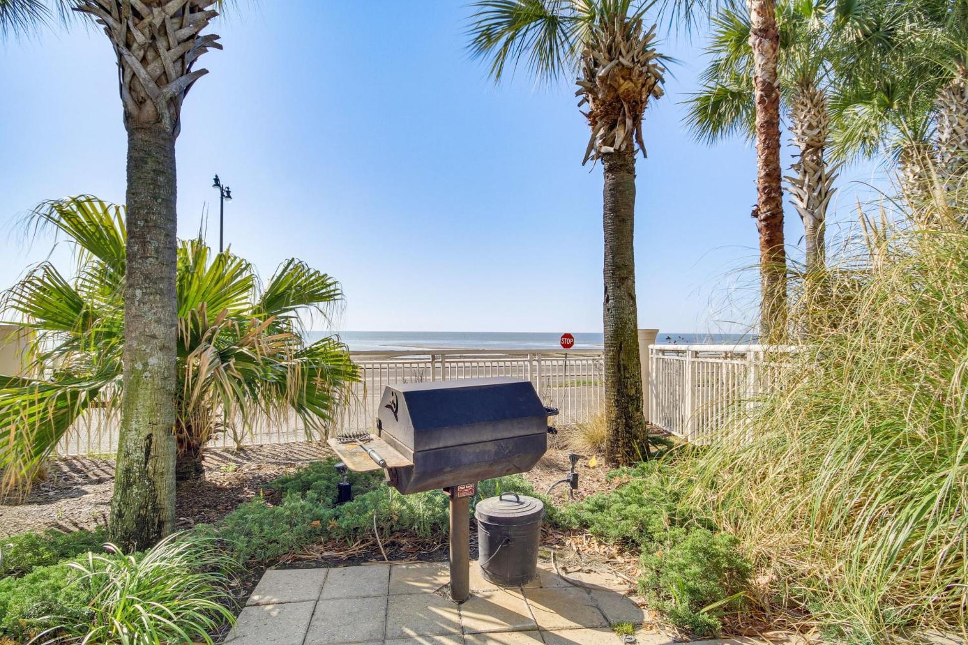 Charming Condo On The Beach/Legacy T2-1102 Gulfport Exterior photo