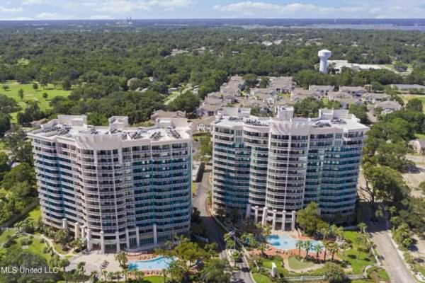 Charming Condo On The Beach/Legacy T2-1102 Gulfport Exterior photo